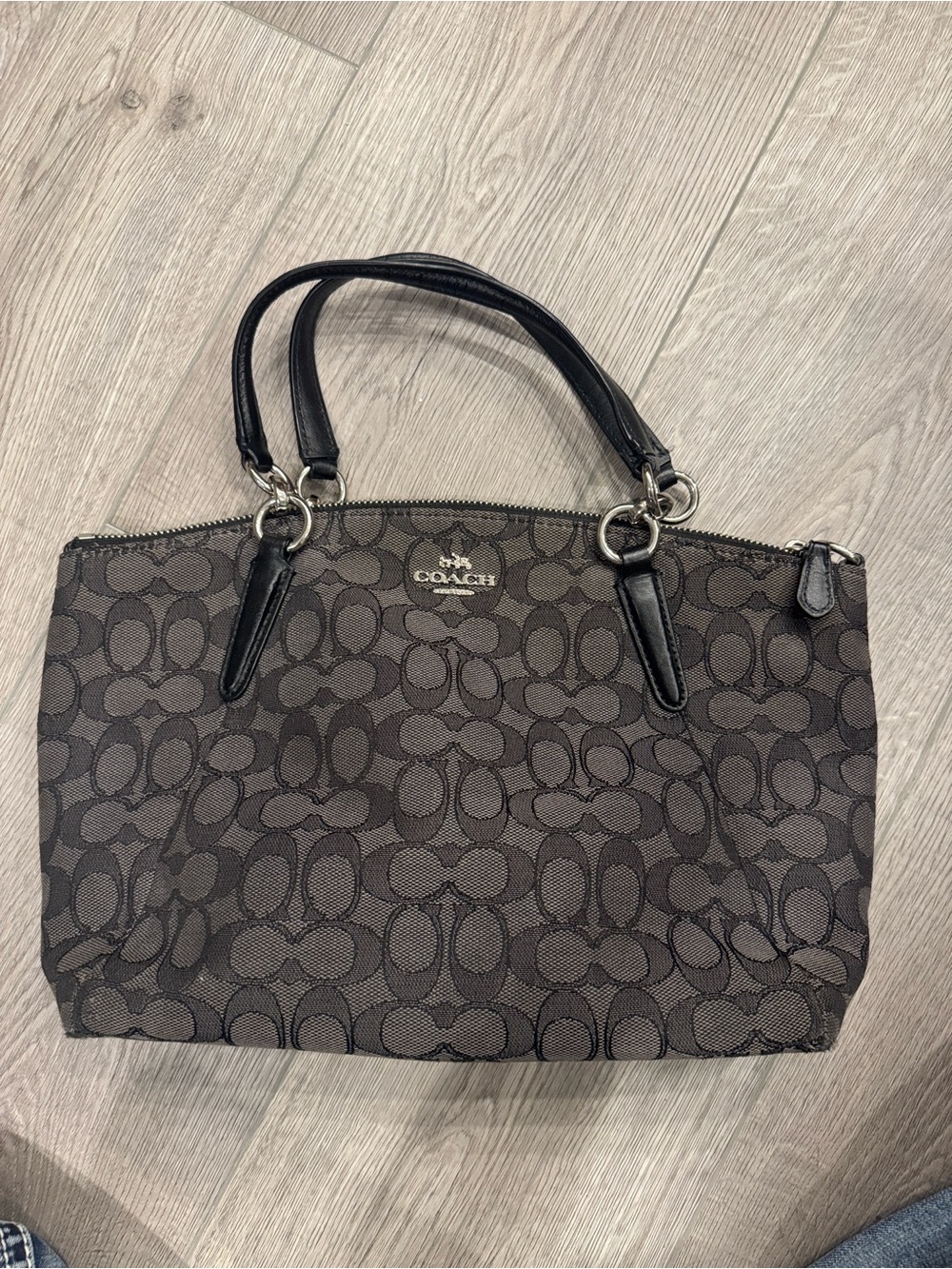 Coach Small Kelsey Satchel (Style Code: #F36625 / #F27582)